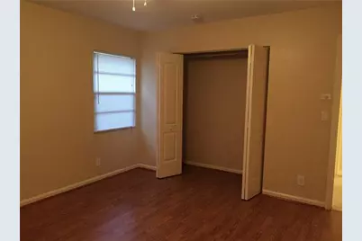 1204 SW 74th Avenue, North Lauderdale, FL 33068 - Photo 7