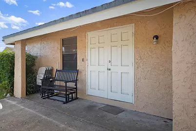 1204 SW 74th Avenue, North Lauderdale, FL 33068 - Photo 3