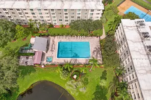 2104 S Cypress Bend Dr, Pompano Beach, FL 33069 - Photo 21