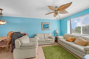 2104 S Cypress Bend Dr, Pompano Beach, FL 33069 - Photo 5