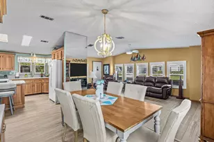 8516 Marlberry Ct, Port Saint Lucie, FL 34952 - Photo 9