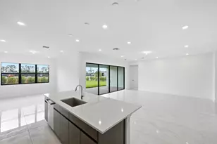 7707 Laurel Park Dr, Lake Worth, FL 33449 - Photo 5