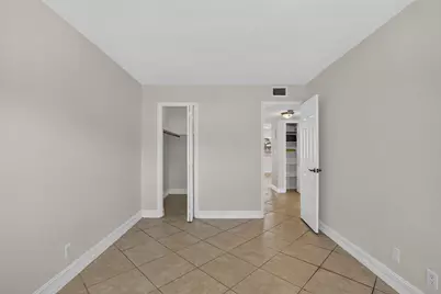 4051 NE 13th Avenue NE #76-3, Oakland Park, FL 33334 - Photo 9