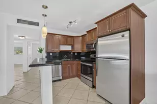 4051 NE 13th Ave NE, Oakland Park, FL 33334 - Photo 1