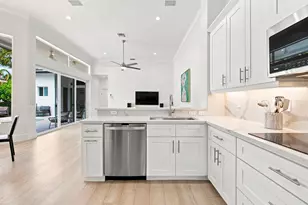 3320 NW 53rd Cir, Boca Raton, FL 33496 - Photo 7
