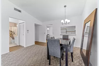 4717 Lucerne Lakes Boulevard E #201, Lake Worth, FL 33467 - Photo 7