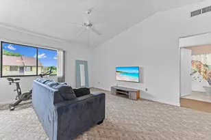 4717 Lucerne Lakes Blvd E, Lake Worth, FL 33467 - Photo 3