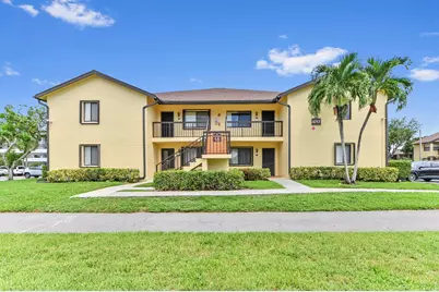 4717 Lucerne Lakes Boulevard E #201, Lake Worth, FL 33467 - Photo 1