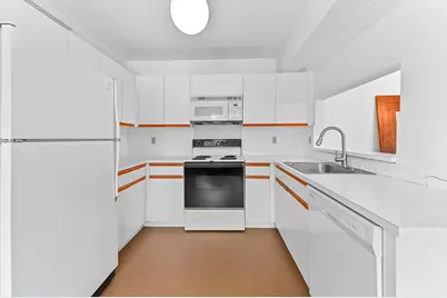 4717 Lucerne Lakes Boulevard E #201, Lake Worth, FL 33467 - Photo 11