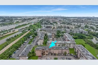850 NW 87th Avenue #103, Miami, FL 33172 - Photo 1