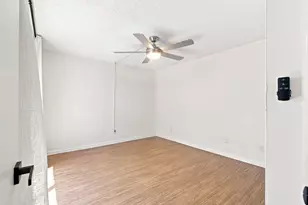 1302 Nebraska Ave, Fort Pierce, FL 34950 - Photo 17