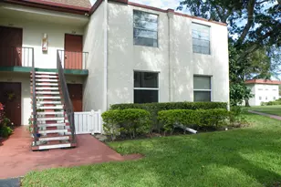15 Willowbrook Ln, Delray Beach, FL 33446 - Photo 1