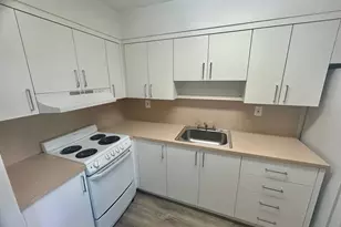 7624 Pembroke Rd, Miramar, FL 33023 - Photo 5