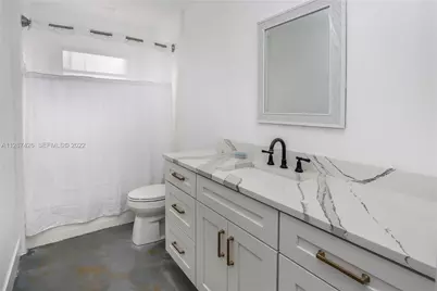 5017 Roosevelt Street, Hollywood, FL 33021 - Photo 17