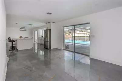 5017 Roosevelt Street, Hollywood, FL 33021 - Photo 15