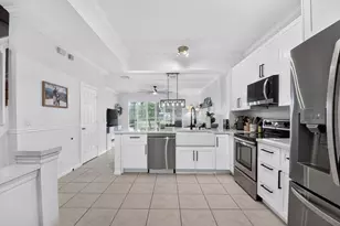 1074 Woodfield Rd, Lake Worth, FL 33415 - Photo 13