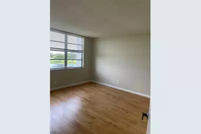 3100 W Rolling Hills Circle #502, Davie, FL 33328 - Photo 7