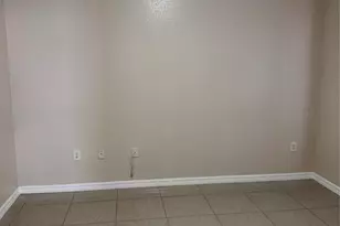 605 Belmont Ln, North Lauderdale, FL 33068 - Photo 9