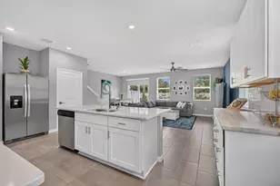5600 Mentmore Dr, West Palm Beach, FL 33407 - Photo 13