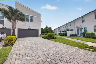 5600 Mentmore Dr, West Palm Beach, FL 33407 - Photo 1
