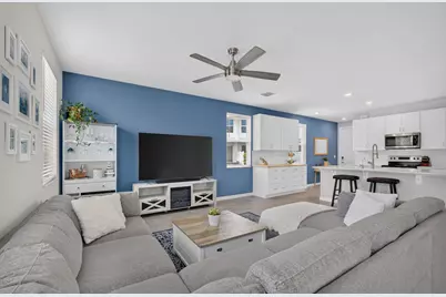 5600 Mentmore Drive, West Palm Beach, FL 33407 - Photo 19