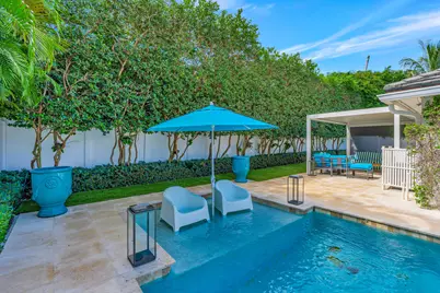 136 Worth Court S, West Palm Beach, FL 33405 - Photo 11