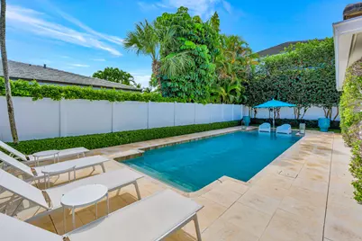 136 Worth Court S, West Palm Beach, FL 33405 - Photo 13