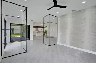 13025 Addilyn Ct, Davie, FL 33325 - Photo 11
