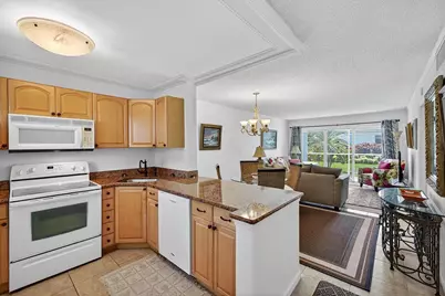 1541 S Ocean Boulevard #122, Lauderdale by the Sea, FL 33062 - Photo 7