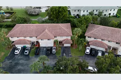8956 NW 38th Drive, Coral Springs, FL 33065 - Photo 47