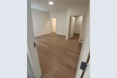 150 SE 3rd Avenue #16, Miami, FL 33131 - Photo 23