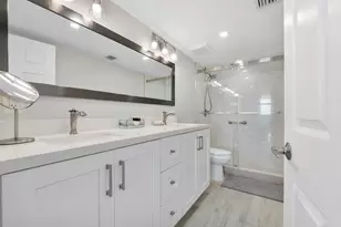 1900 S Ocean Blvd, Lauderdale by the Sea, FL 33062 - Photo 11
