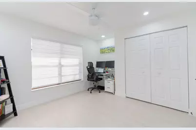 1250 Parkside Green Drive #B, Greenacres, FL 33415 - Photo 11