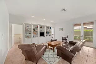 1211 Singer Dr, Singer Island, FL 33404 - Photo 5