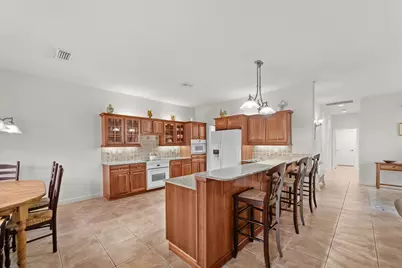1211 Singer Drive, Singer Island, FL 33404 - Photo 9