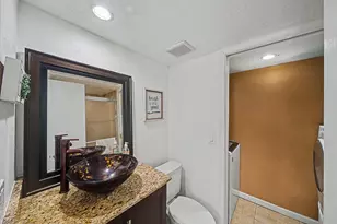 149 Lake Arbor Dr, Palm Springs, FL 33461 - Photo 11