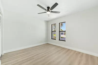 4800 Myrtle Drive, Fort Pierce, FL 34982 - Photo 21