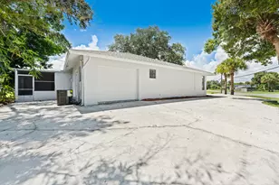 4800 Myrtle Dr, Fort Pierce, FL 34982 - Photo 31