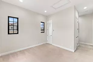 8166 Emerald Ave, Parkland, FL 33076 - Photo 35