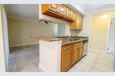 5672 Rock Island Road #249, Tamarac, FL 33319 - Photo 11