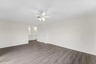 408 Pine Tree Court #12, Atlantis, FL 33462 - Photo 13
