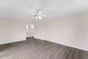 408 Pine Tree Ct, Atlantis, FL 33462 - Photo 13