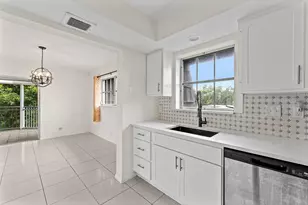 408 Pine Tree Ct, Atlantis, FL 33462 - Photo 7