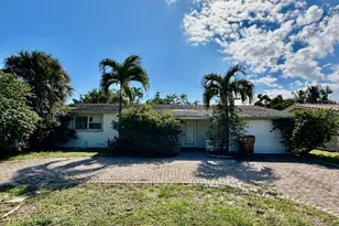 308 SE 12th Ave, Deerfield Beach, FL 33441 - Photo 1