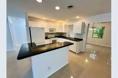 308 SE 12th Avenue, Deerfield Beach, FL 33441 - Photo 5