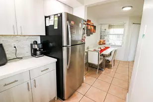 2646 SE 21st Ct, Homestead, FL 33035 - Photo 5