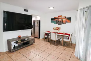 2646 SE 21st Ct, Homestead, FL 33035 - Photo 7