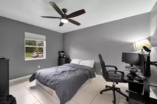 202 SE Grove Ave, Port Saint Lucie, FL 34983 - Photo 21