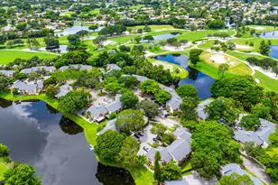 209 Wimbledon Lakes Dr, Plantation, FL 33324 - Photo 19