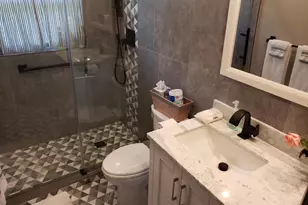 3980 Oaks Clubhouse Dr, Pompano Beach, FL 33069 - Photo 21